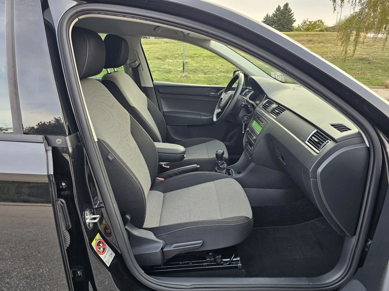 Skoda Rapid 1.2 Tsi- 105.  , 1- . | Mobile.bg   12