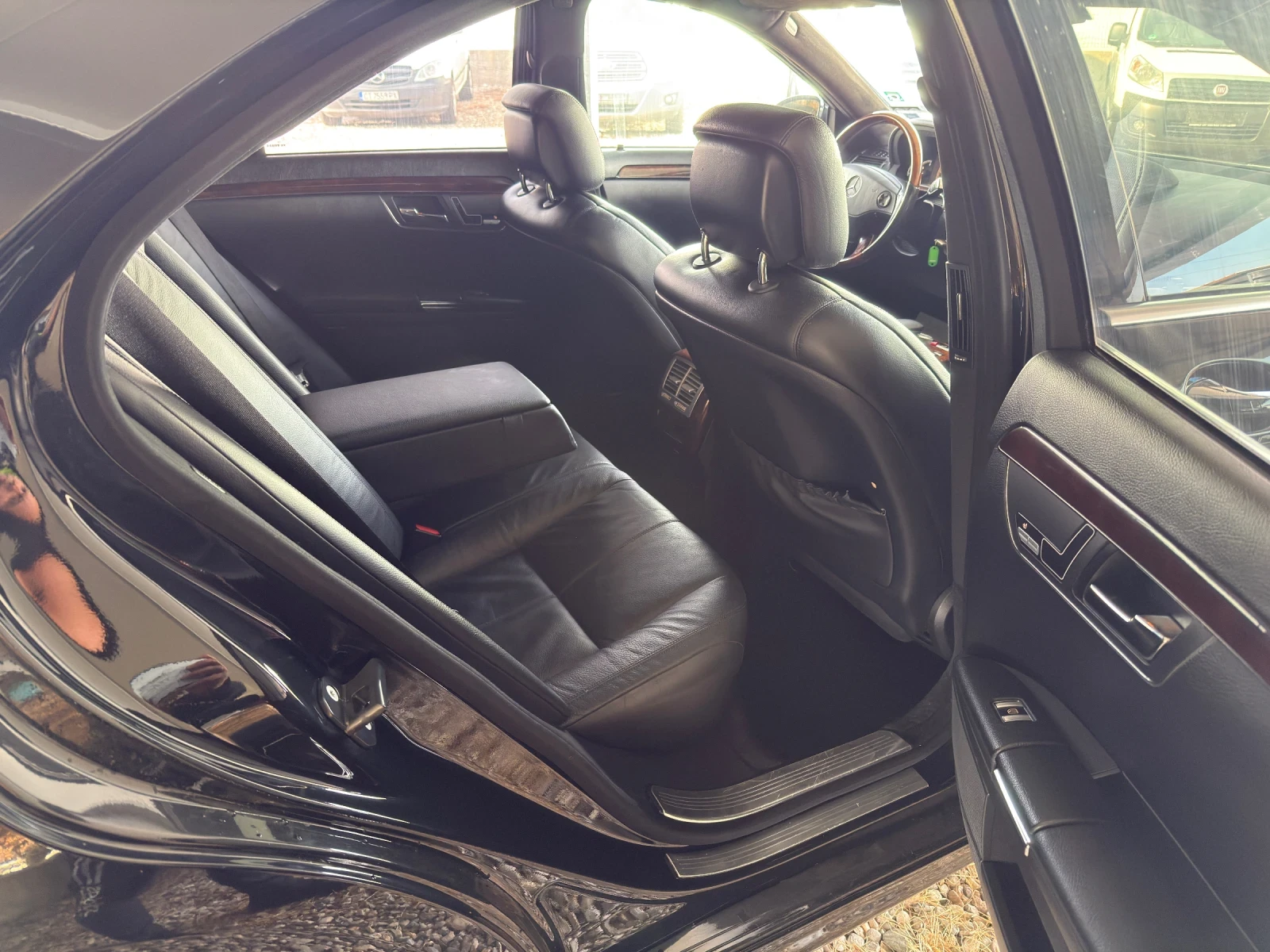 Mercedes-Benz S 500 S500 4Matic 388 - изображение 10