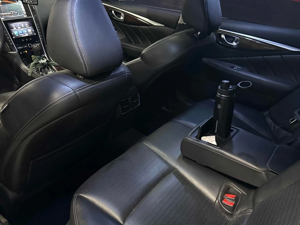 Infiniti Q50 * Red Sport 400 * CARFAX * БЕЗ ПЪРВОНАЧАЛНА ВНОСКА - изображение 10