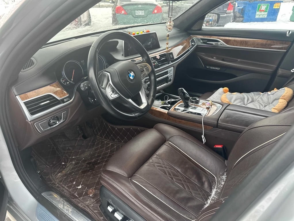 BMW 750 * 750i xDrive * CARFAX * ��� ������������ ������ | Mobile.bg � ����������� 5