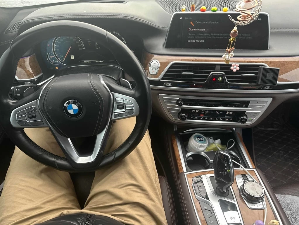 BMW 750 * 750i xDrive * CARFAX * ��� ������������ ������ | Mobile.bg � ����������� 9
