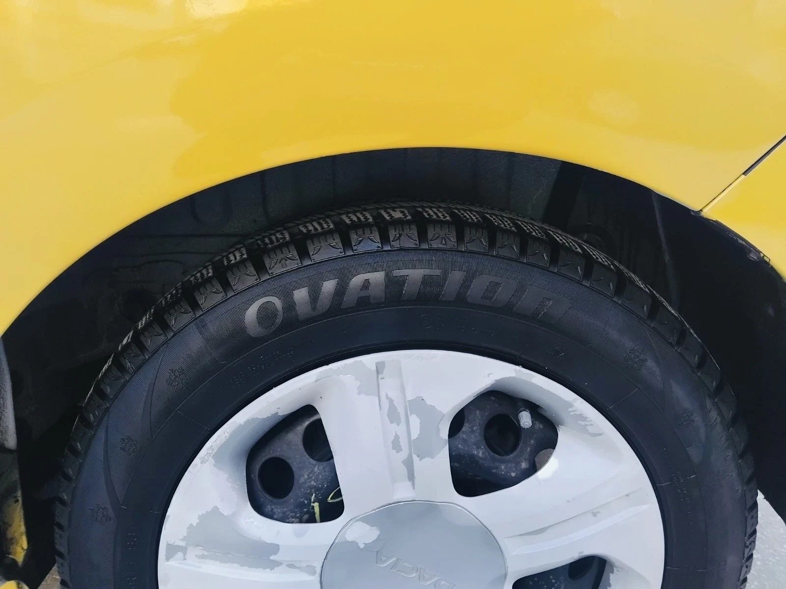 Dacia Lodgy, снимка 12 - Автомобили и джипове - 53923180