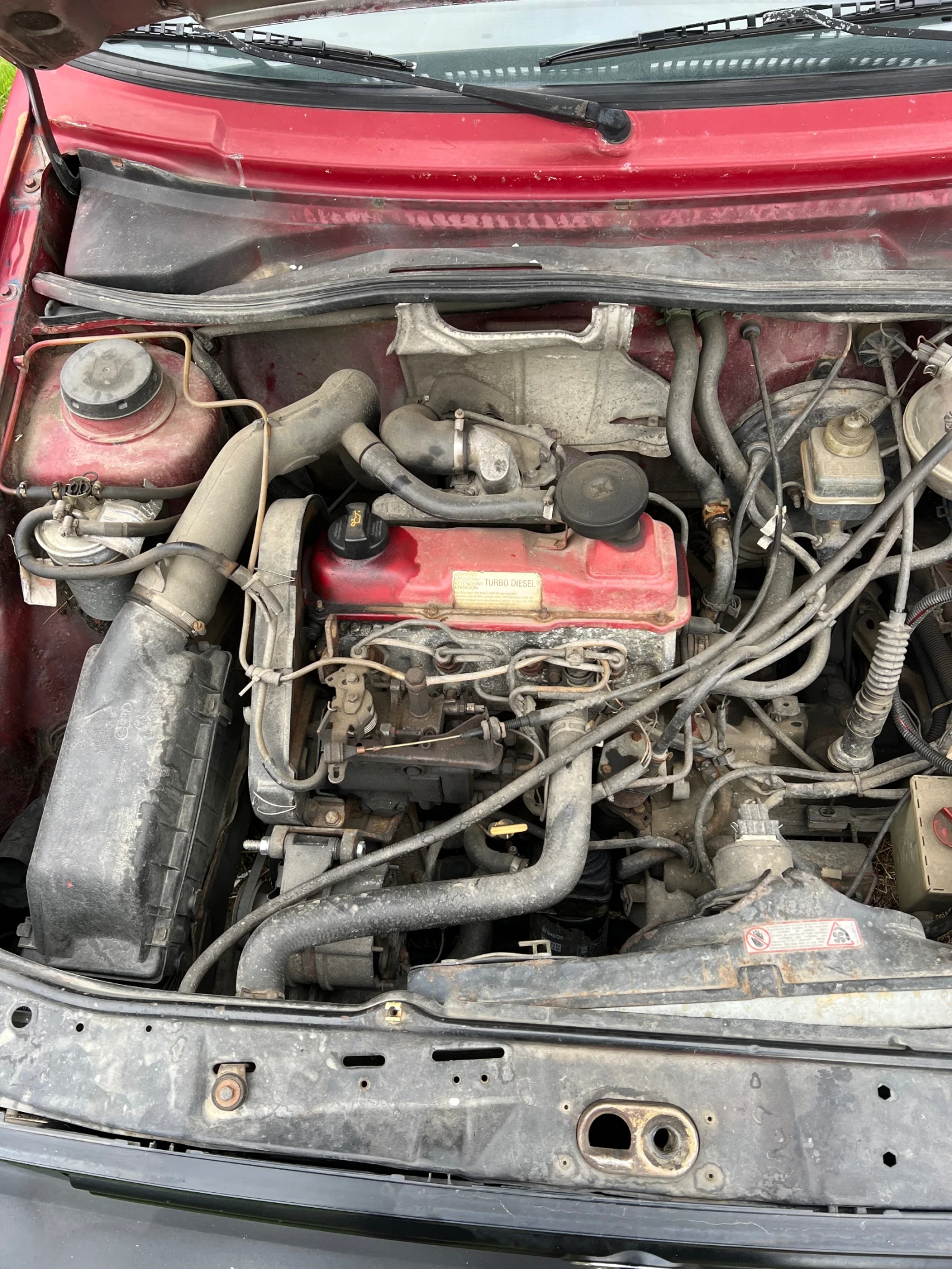 VW Golf Glof 1.6TD, снимка 12 - Автомобили и джипове - 54180988