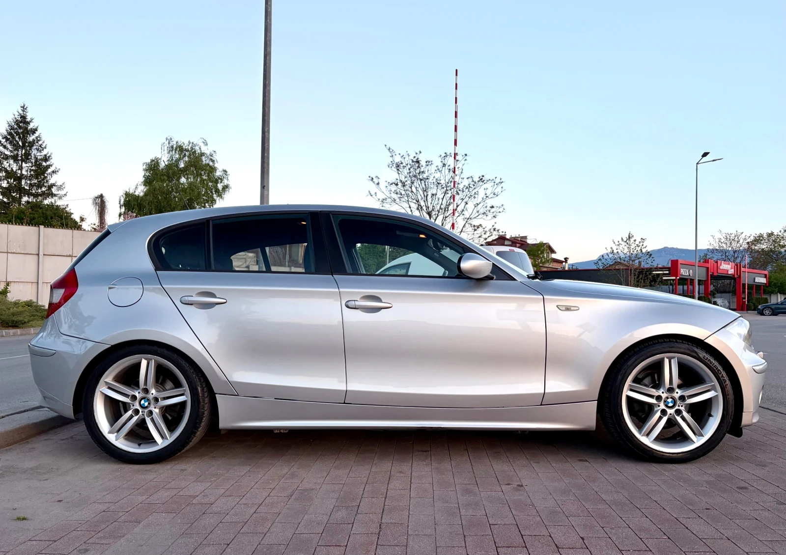 BMW 118, снимка 9 - Автомобили и джипове - 54476522