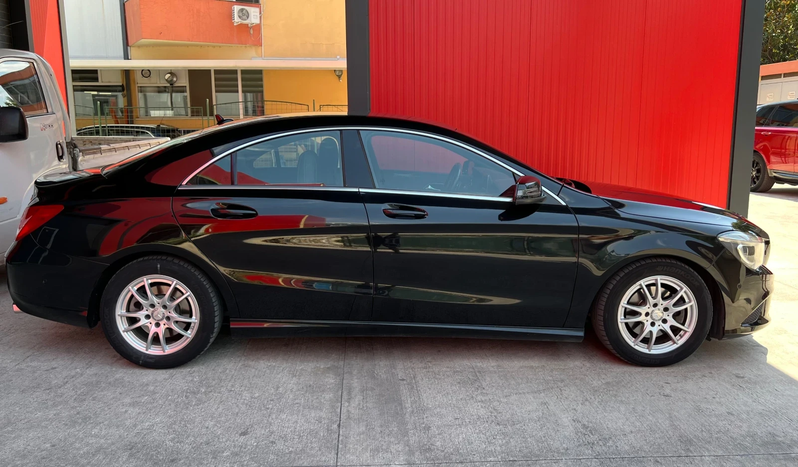 Mercedes-Benz CLA 220, снимка 7 - Автомобили и джипове - 54714373