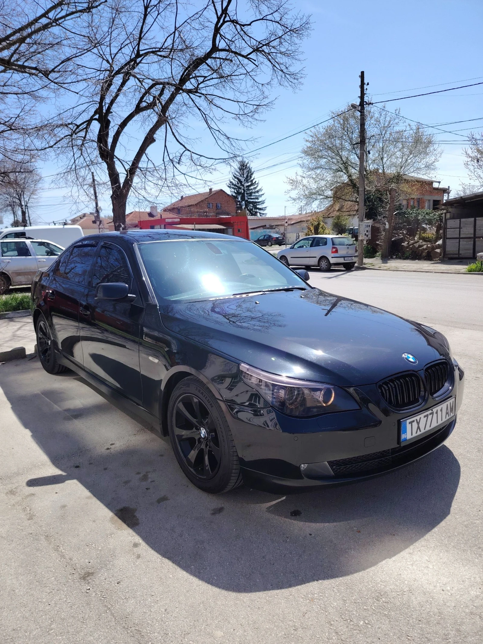 BMW 520 facelift, снимка 11 - Автомобили и джипове - 54764563
