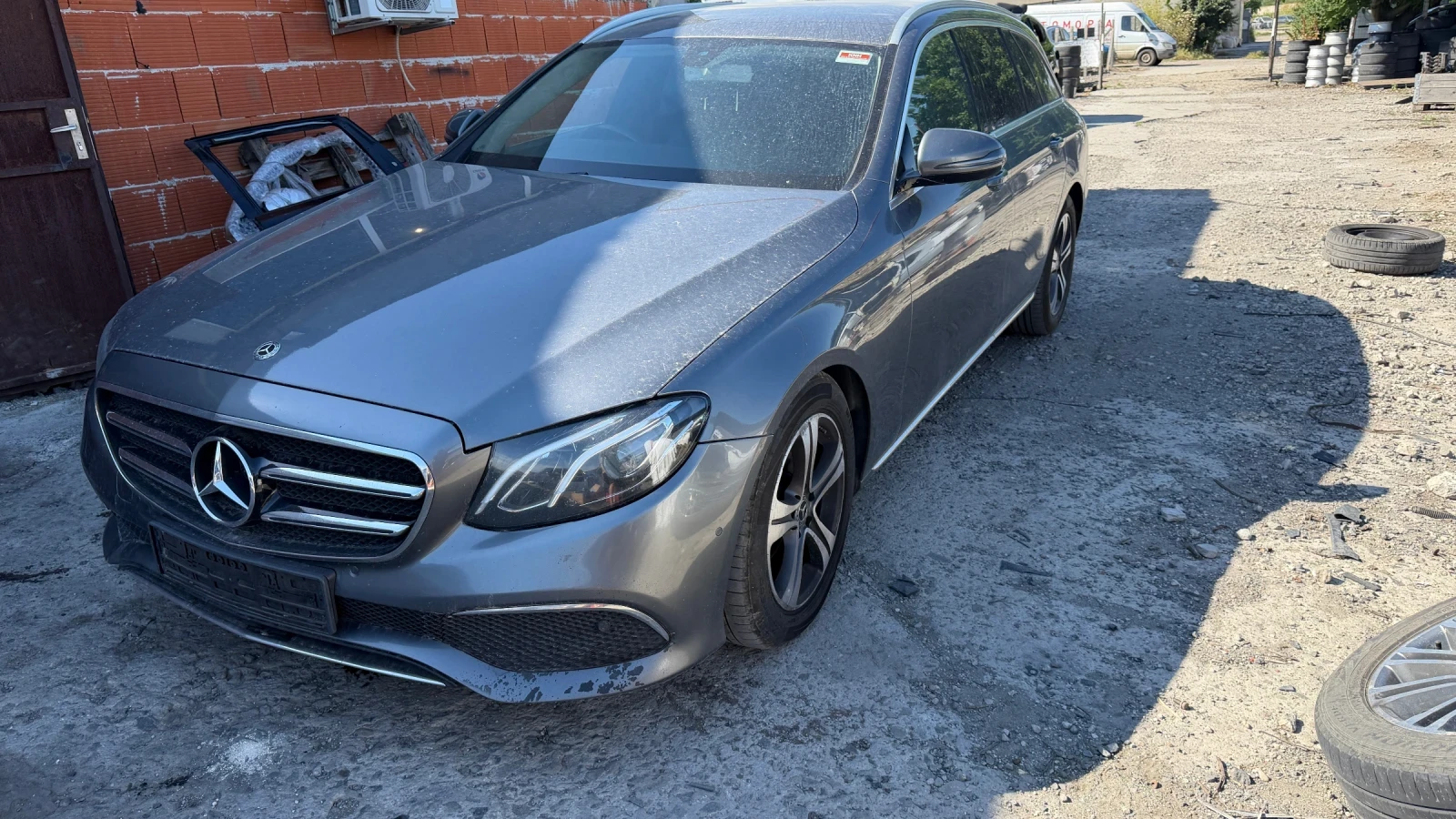 Mercedes-Benz E 200 | Mobile.bg � ����������� 3