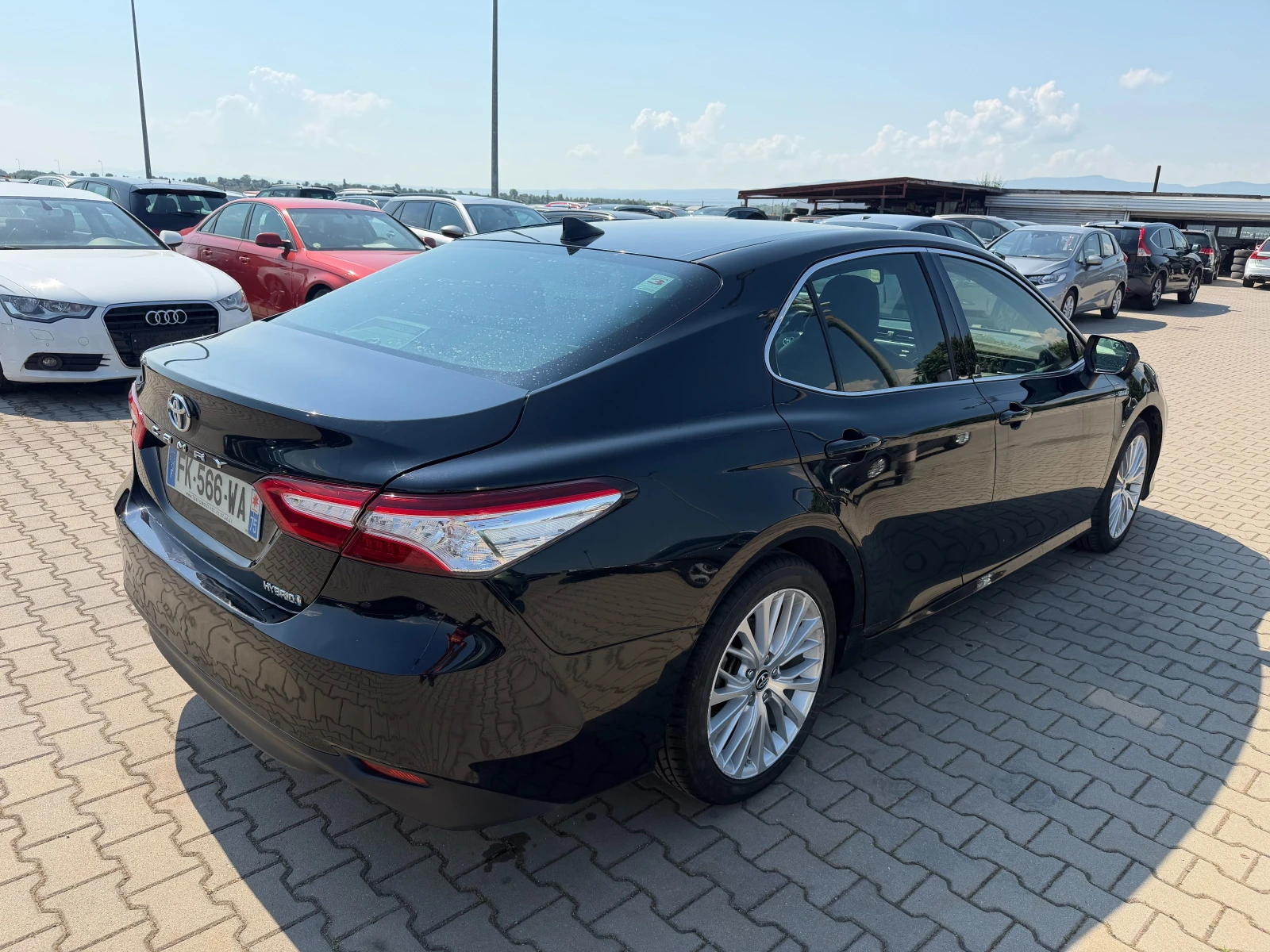 Toyota Camry 2.5Hybrid AVTOMAT/NAVI/KOJA/KAMERA EURO , снимка 6 - Автомобили и джипове - 54999337