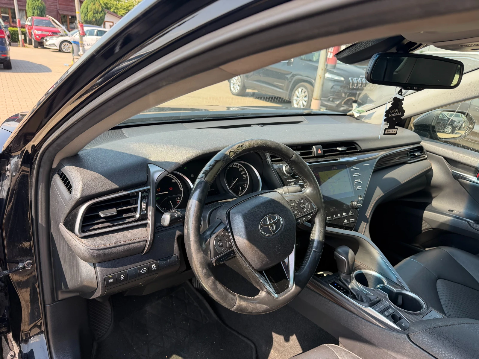 Toyota Camry 2.5Hybrid AVTOMAT/NAVI/KOJA/KAMERA EURO , снимка 13 - Автомобили и джипове - 54999337