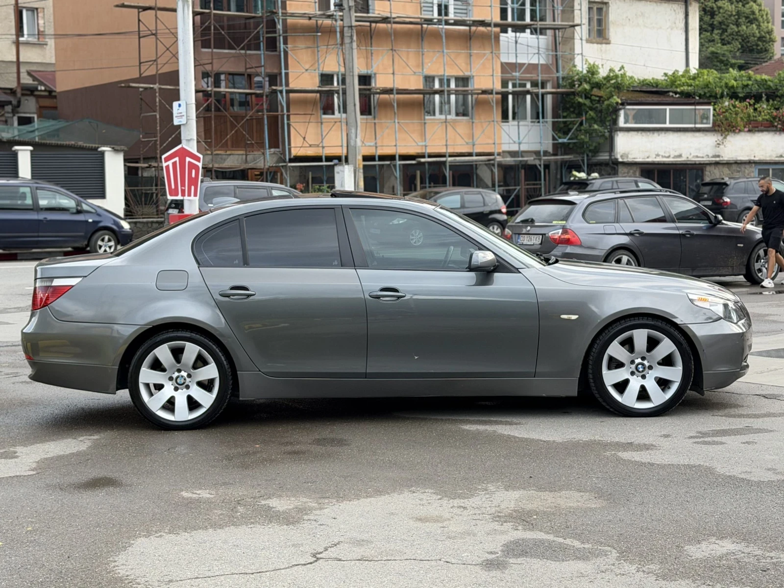 BMW 530, снимка 4 - Автомобили и джипове - 55051698