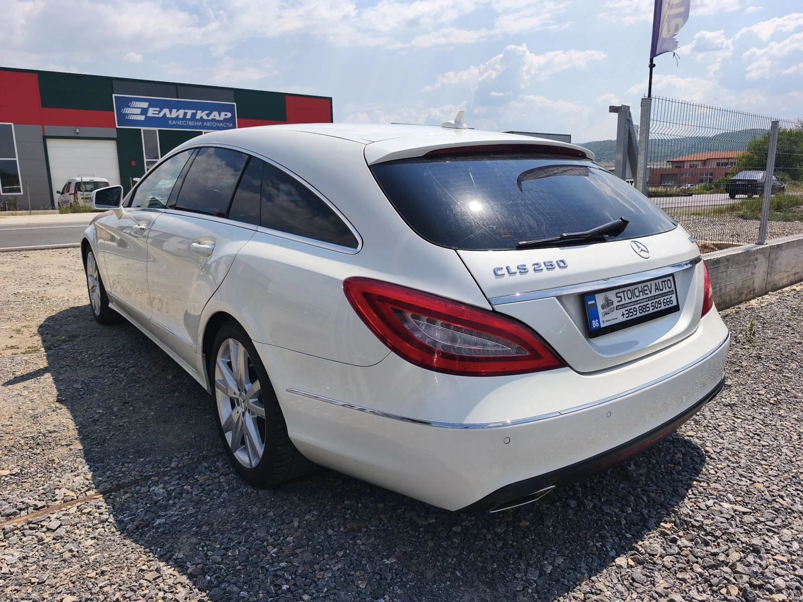 Mercedes-Benz CLS 250 Shooting Brake , снимка 6 - Автомобили и джипове - 55142447