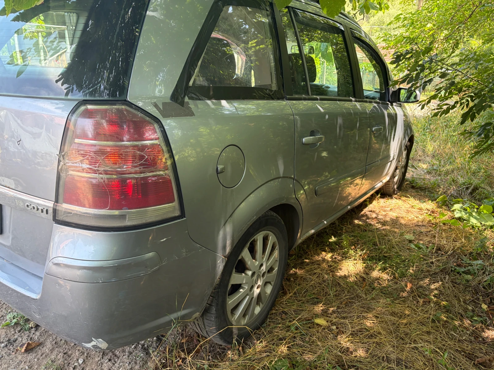 Opel Zafira, снимка 4 - Автомобили и джипове - 55299322