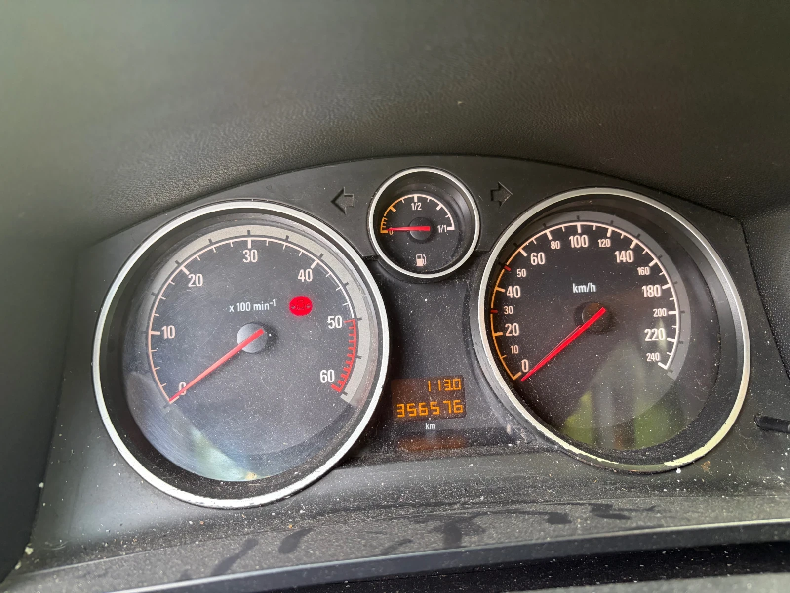 Opel Zafira, снимка 5 - Автомобили и джипове - 55299322