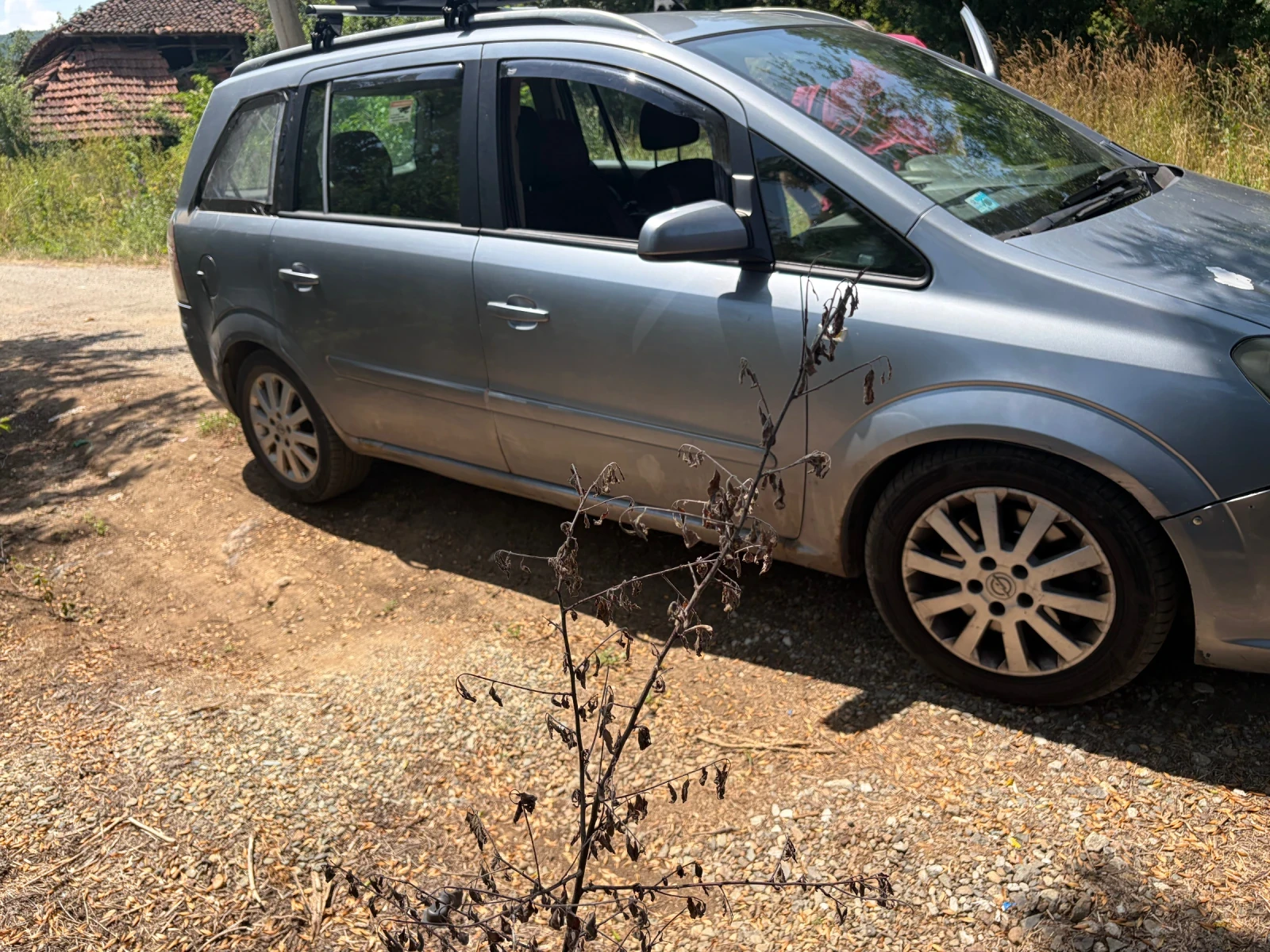 Opel Zafira, снимка 11 - Автомобили и джипове - 55299322