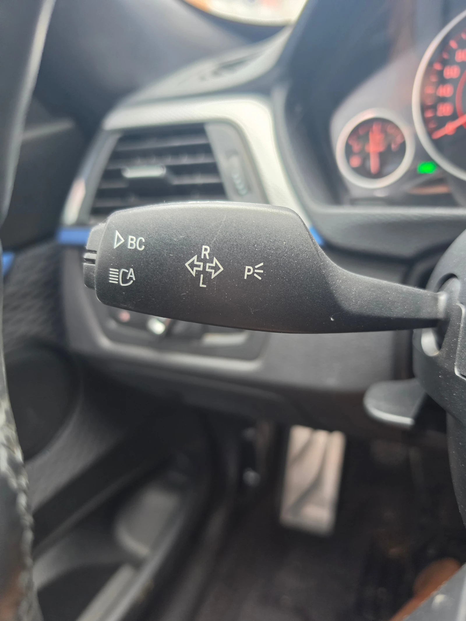 BMW 320 М пакет, снимка 13 - Автомобили и джипове - 55314471