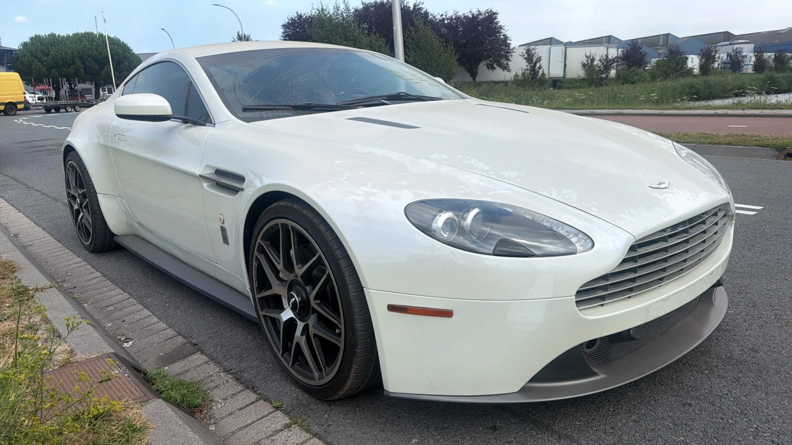 Aston Martin V8 Vantage | Mobile.bg � ����������� 6