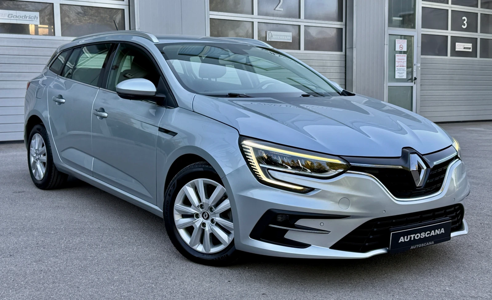 Renault Megane 58000км / keyless / Автоматик