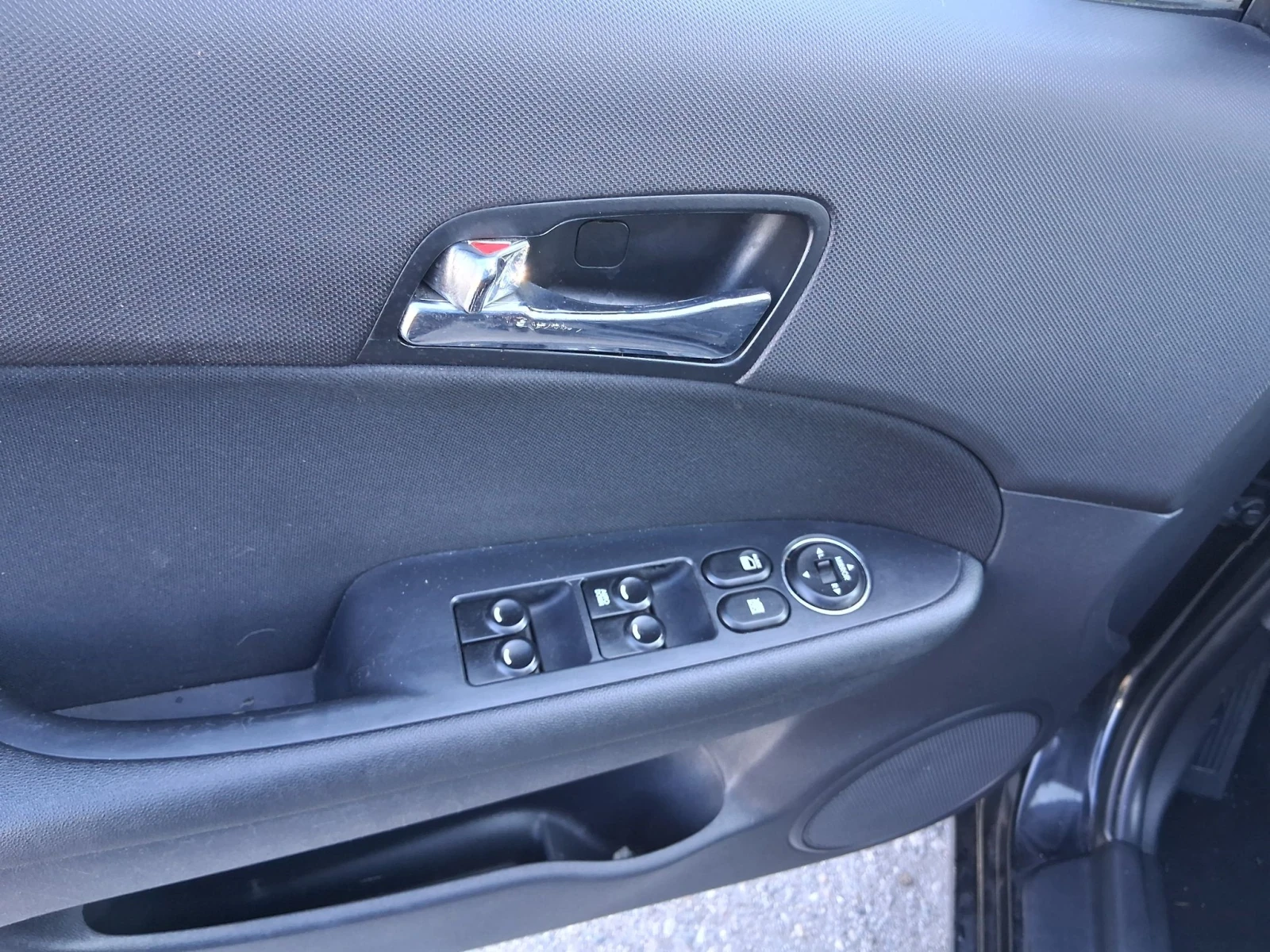 Hyundai I30 1.6 PREMIUM , снимка 13 - Автомобили и джипове - 56223169