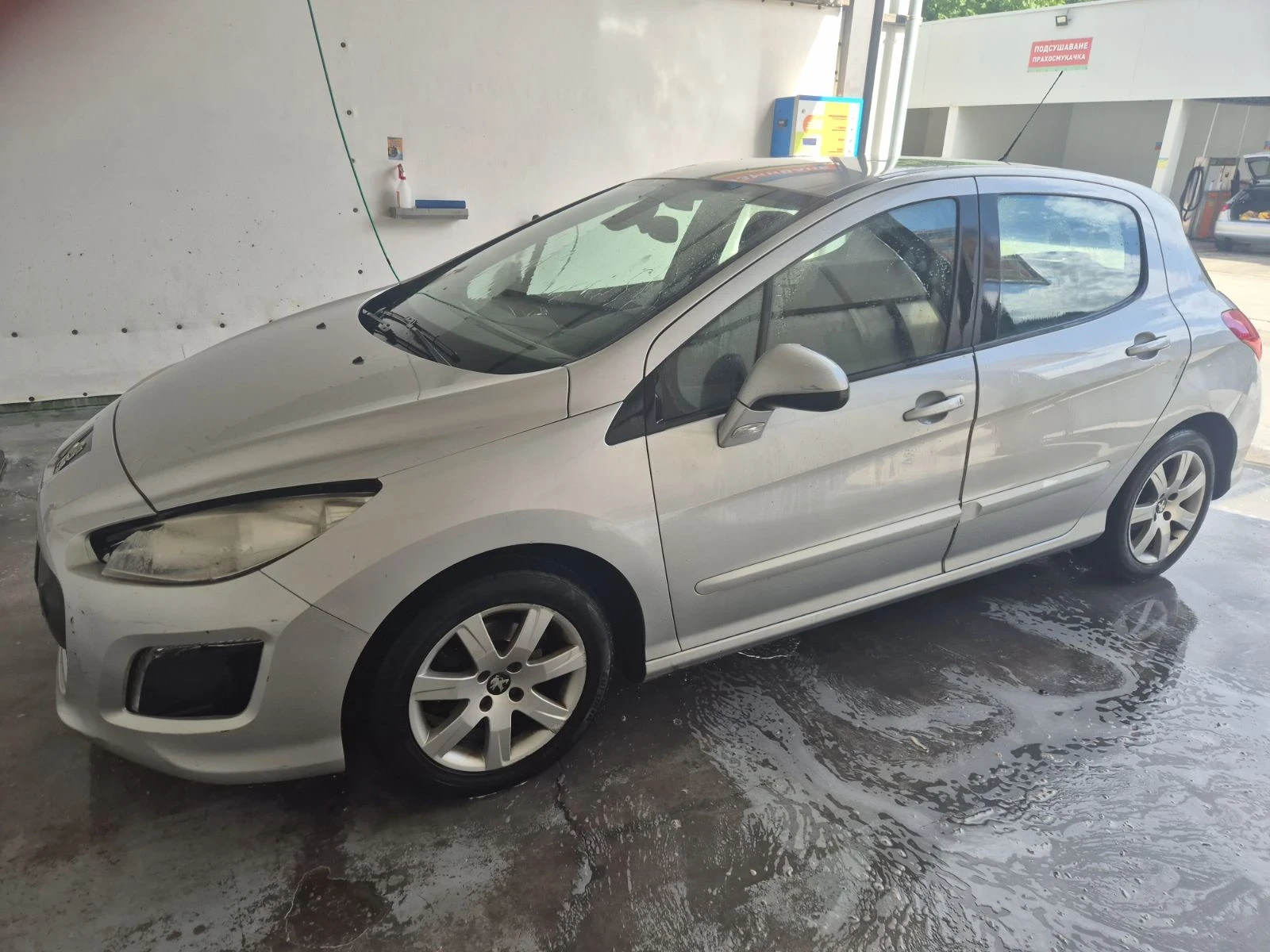 Peugeot 308, снимка 8 - Автомобили и джипове - 56687944