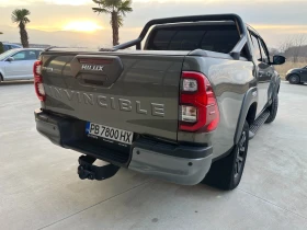 Toyota Hilux INVINCIBLE, снимка 2