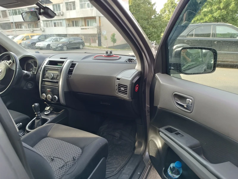 Nissan X-trail T-31, снимка 6 - Автомобили и джипове - 47697323