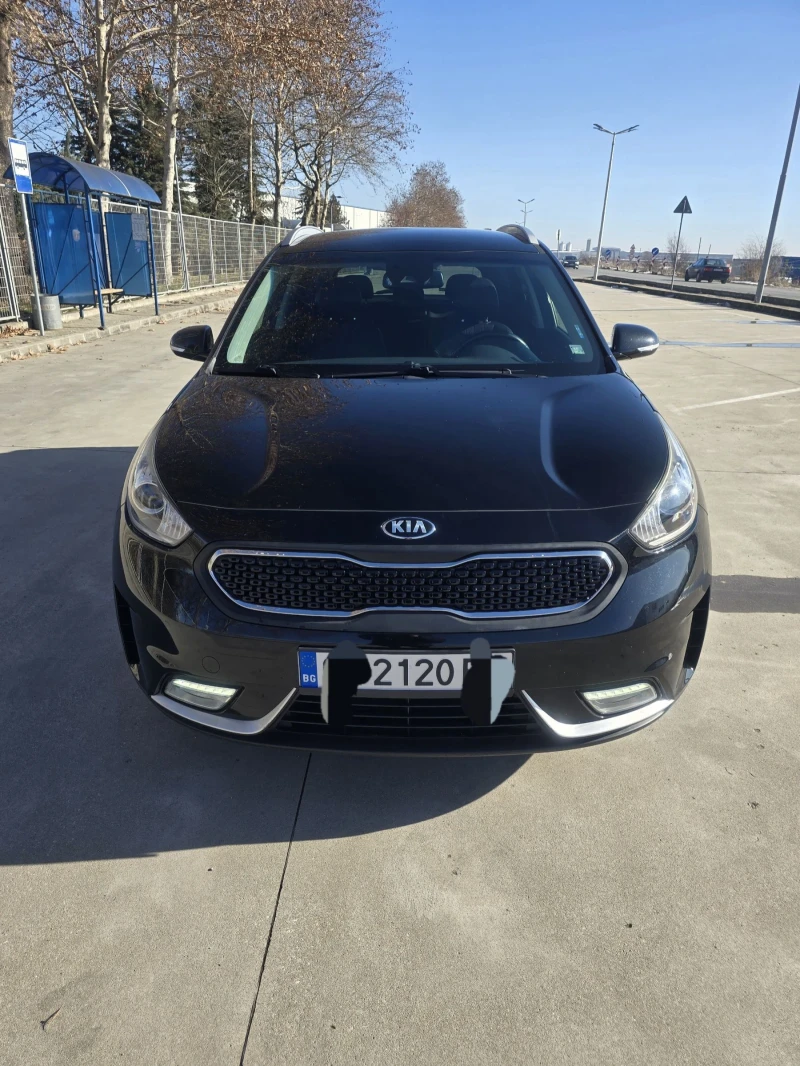 Kia Niro, снимка 5 - Автомобили и джипове - 47802464