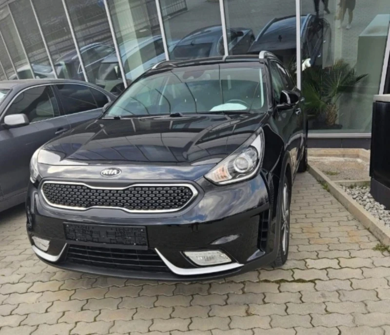 Kia Niro, снимка 1 - Автомобили и джипове - 47802464