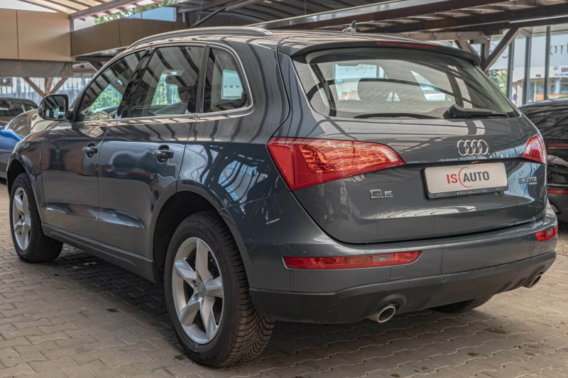 Audi Q5 3.0TDI/Xenon/Navi/PDC/F1, снимка 6 - Автомобили и джипове - 50985470