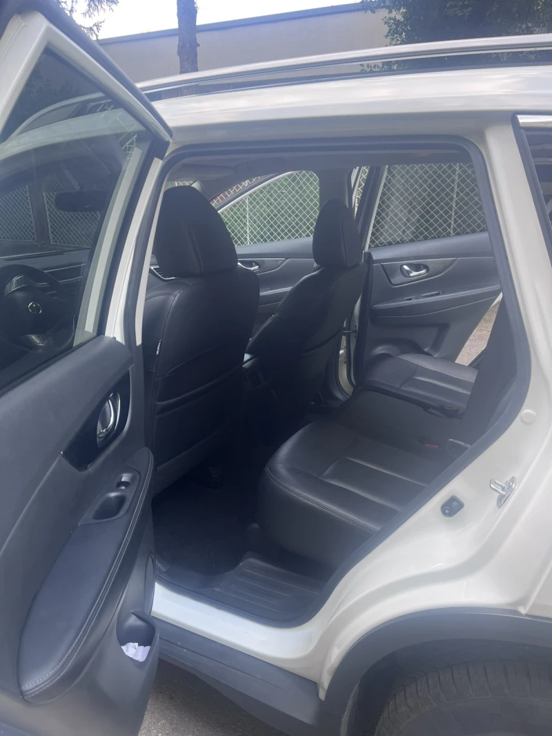 Nissan Rogue, снимка 7 - Автомобили и джипове - 52718036