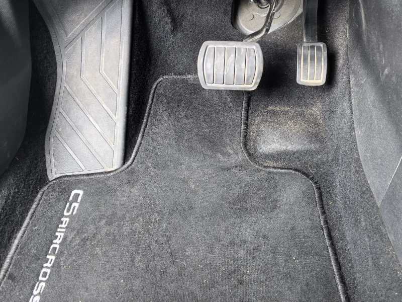 Citroen C5 Aircross 1.5 Blue HDI 131 EAT8, снимка 10 - Автомобили и джипове - 52081682