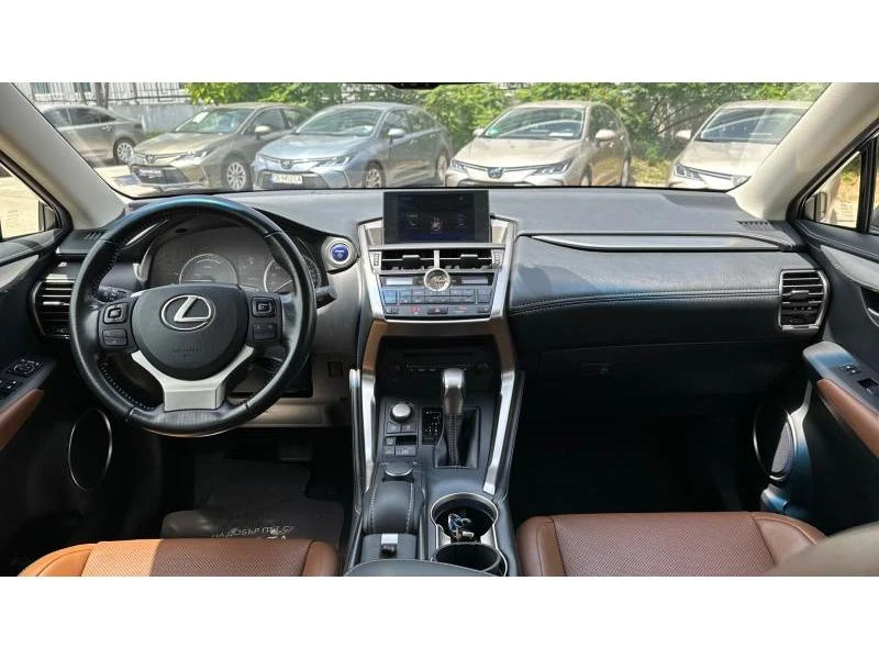 Lexus NX HSD 4WD Executive, снимка 8 - Автомобили и джипове - 49387076