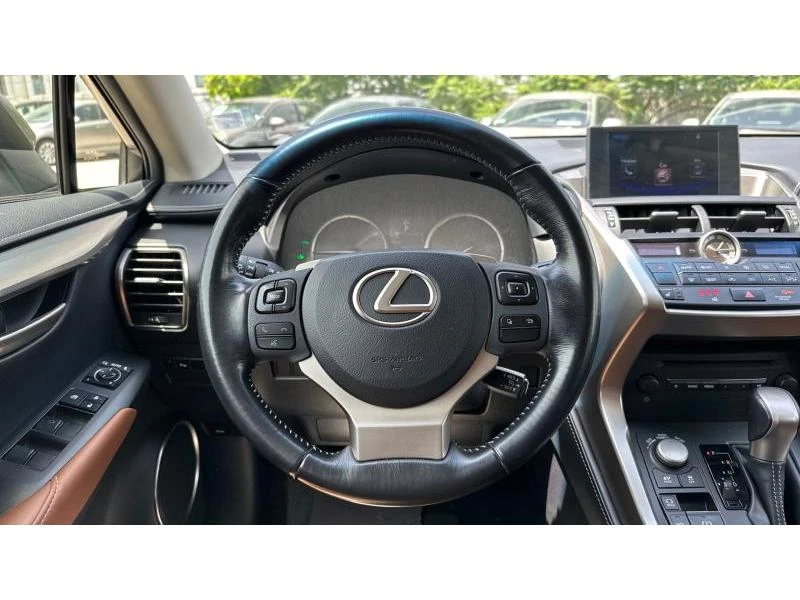 Lexus NX HSD 4WD Executive, снимка 9 - Автомобили и джипове - 49387076