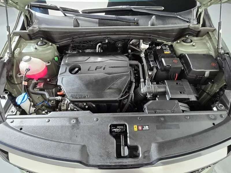 Kia Sportage LPG 2.0 2WD, снимка 5 - Автомобили и джипове - 56730291