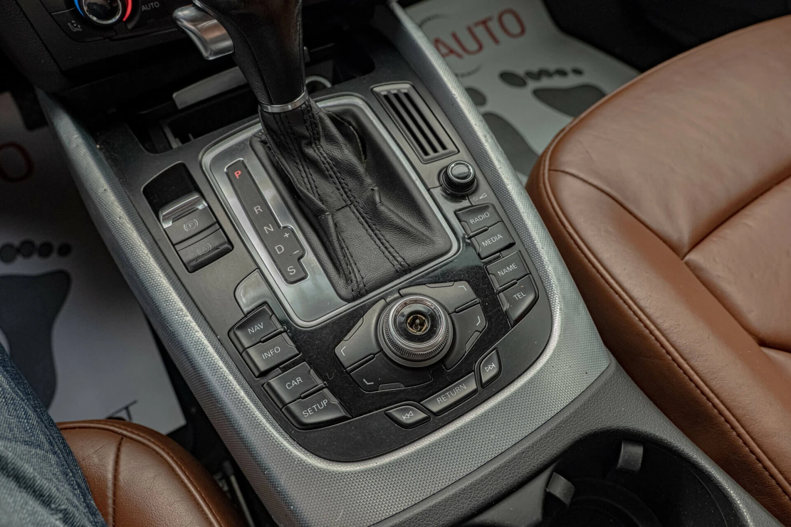 Audi Q5 3.0TDI/Xenon/Navi/PDC/F1 - изображение 10