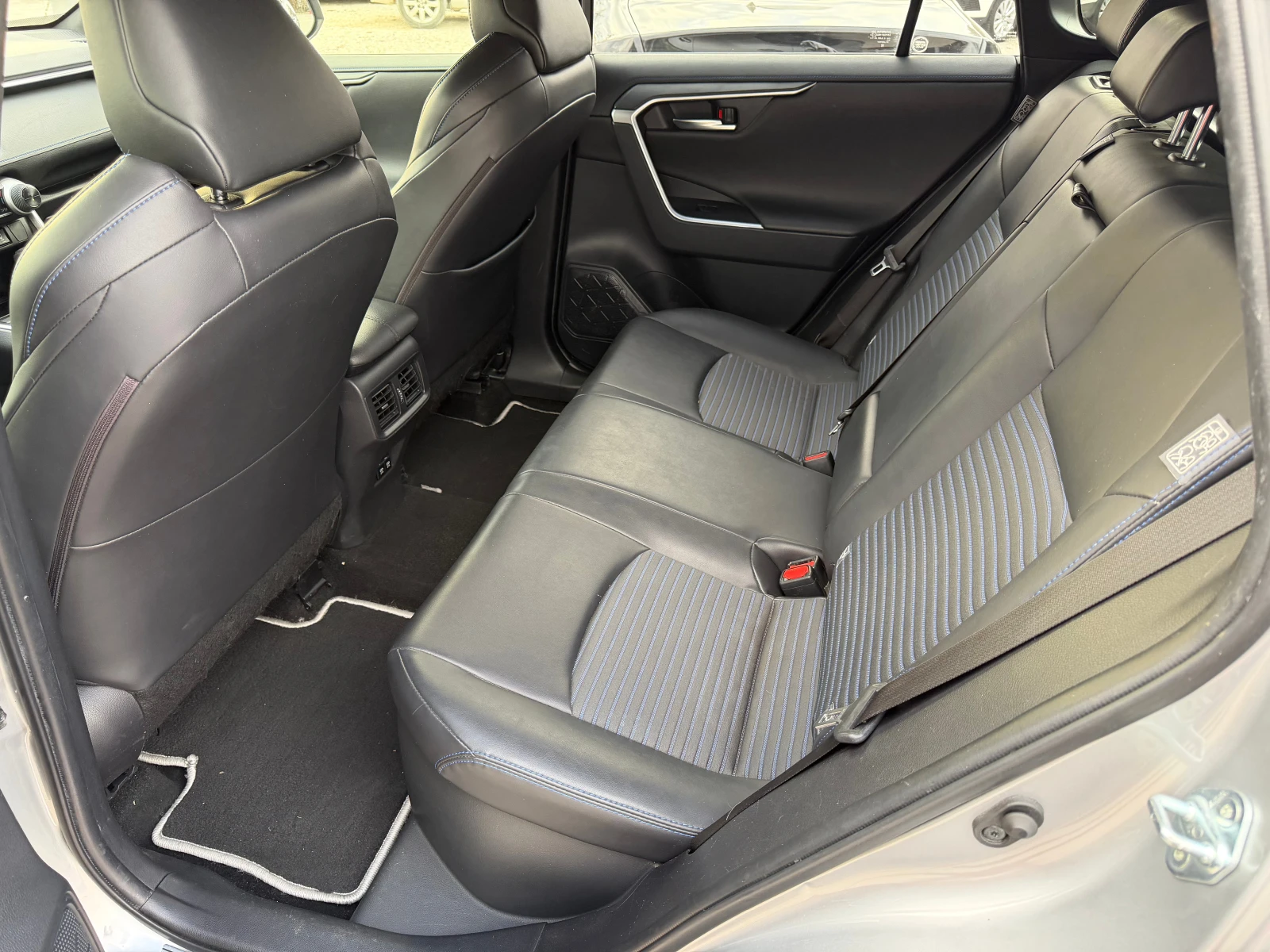 Toyota Rav4 2.5h 218. Luxury   | Mobile.bg   11