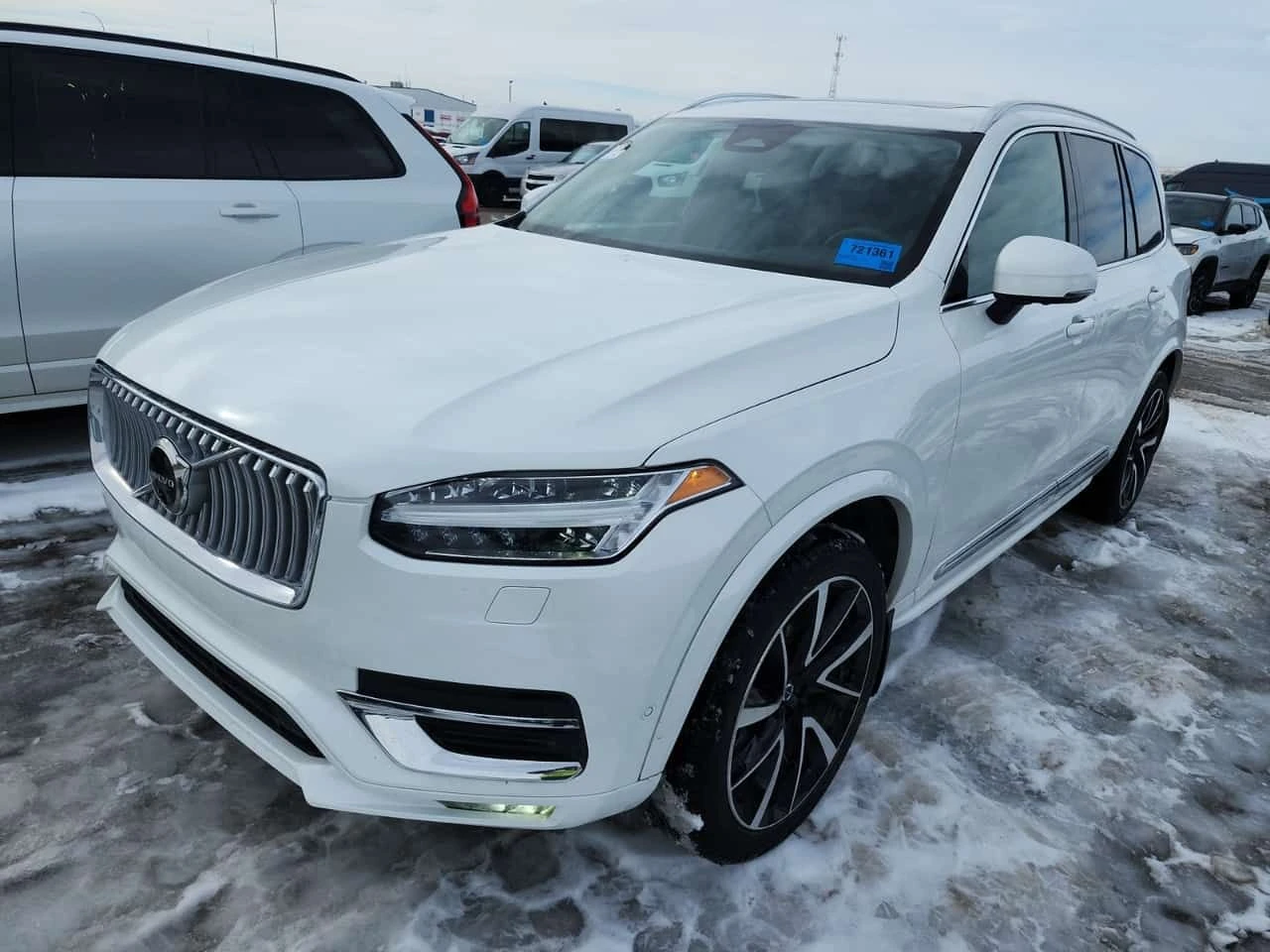 Volvo Xc90 B6 AWD Plus Bright Theme /DIS/360/Harman Kardon, снимка 6 - Автомобили и джипове - 54169260