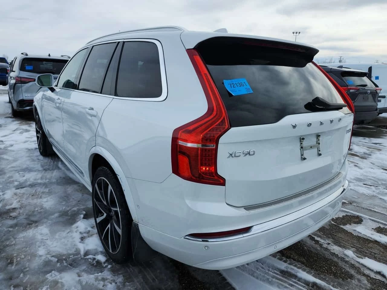 Volvo Xc90 B6 AWD Plus Bright Theme /DIS/360/Harman Kardon, снимка 2 - Автомобили и джипове - 54169260