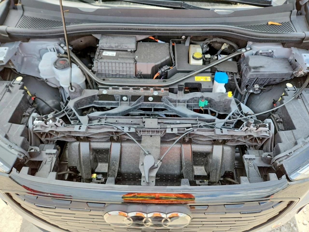 Audi Q4 E-Tron Premium Plus, снимка 12 - Автомобили и джипове - 55246217