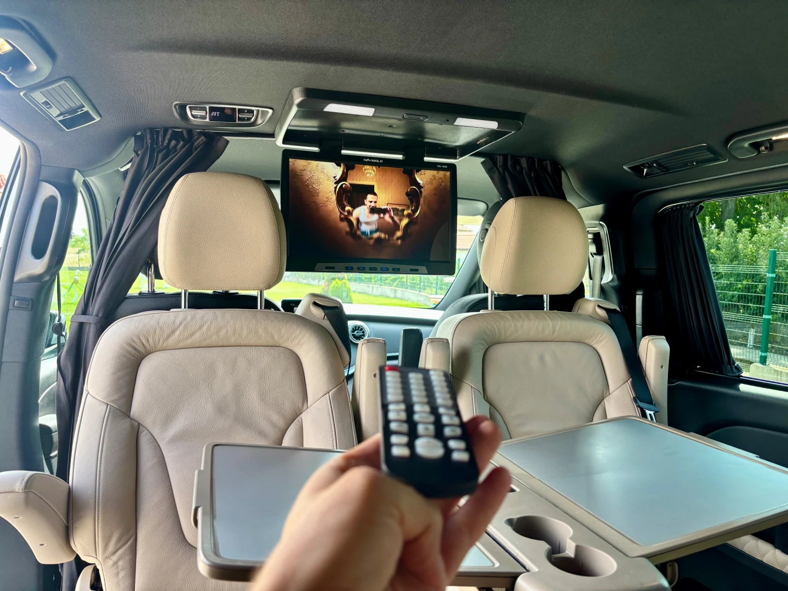 Mercedes-Benz V 250 Extra Long VIP  | Mobile.bg   12