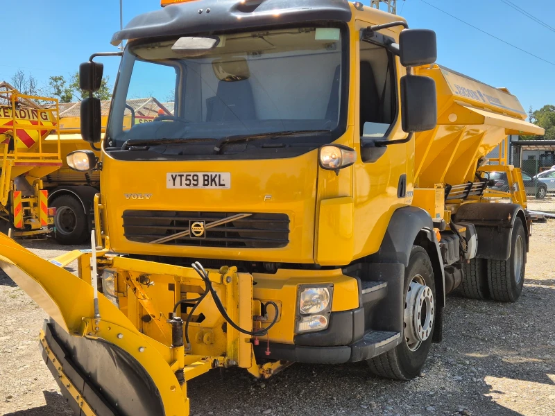 Volvo F Снегорин, снимка 1 - Камиони - 46848761