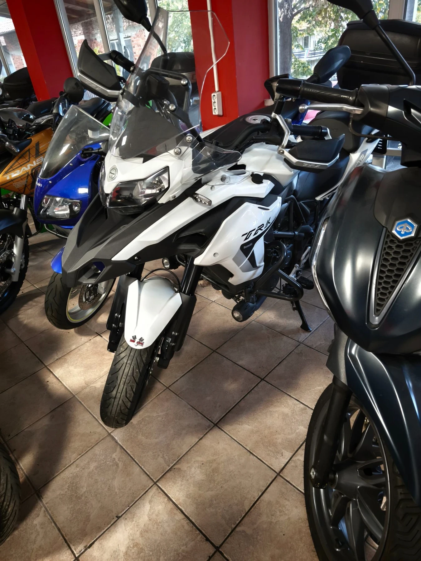 Benelli TRK 502 �2 | Mobile.bg � ����������� 8