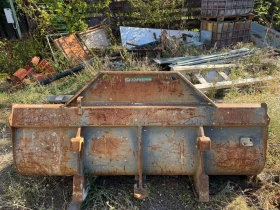 Телескопичен товарач Merlo кофа и кука, снимка 1