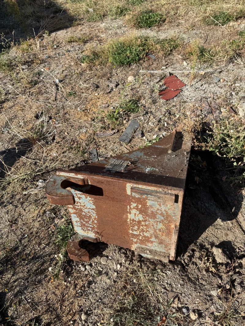 Телескопичен товарач Merlo кофа и кука, снимка 4 - Селскостопанска техника - 52067896