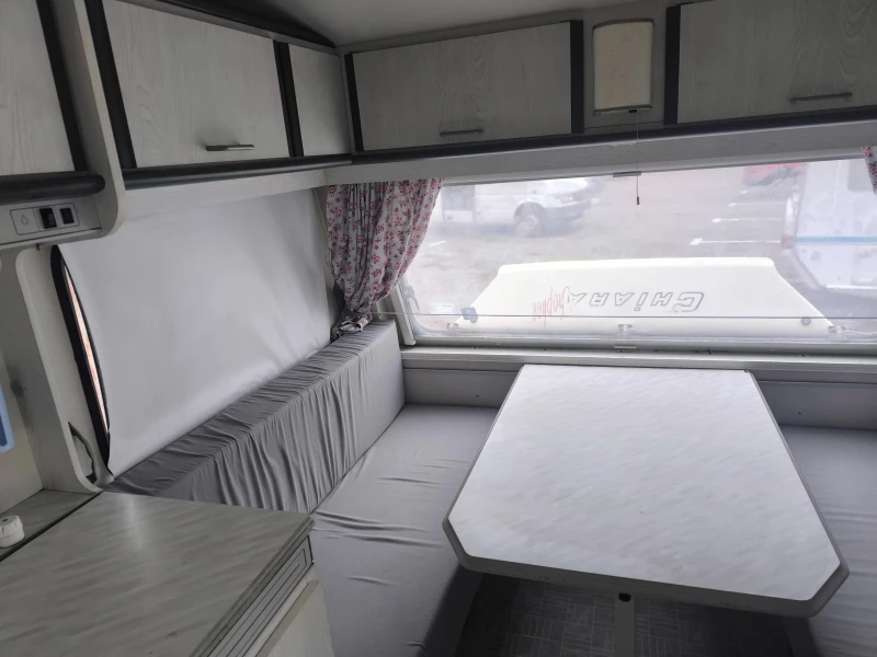 Каравана Chateau Cantara 330, снимка 9 - Каравани и кемпери - 52941788