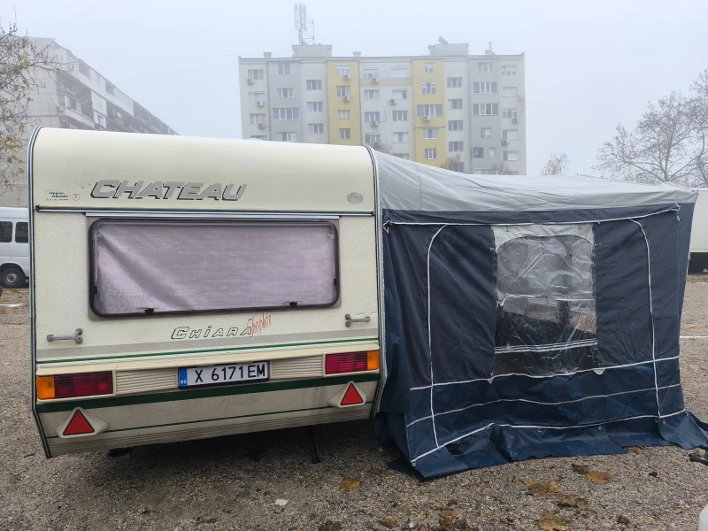 Каравана Chateau Cantara 330, снимка 8 - Каравани и кемпери - 52941788
