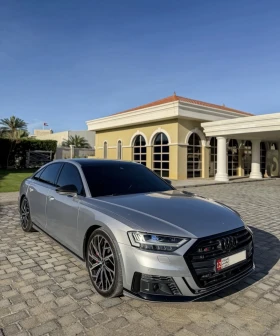 Audi S8, снимка 1