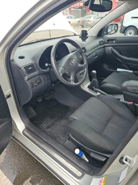 Toyota Avensis 2.0 VVT-i - 4250 € / 8312.28 лв. - 77017630 8