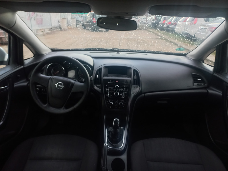Opel Astra 1.7цдти 110к.с , снимка 16 - Автомобили и джипове - 45202657
