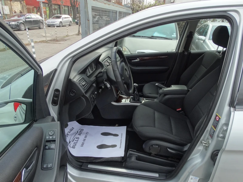 Mercedes-Benz B 180 2.0CDI EURO 4, снимка 10 - Автомобили и джипове - 48416376