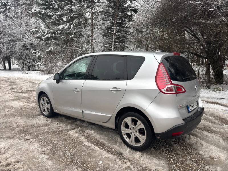 Renault Scenic 1.9 DCI - X-Mod, снимка 6 - Автомобили и джипове - 48671316